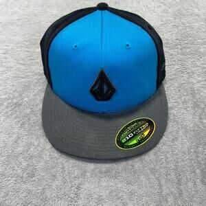 Volcom Black & Blue 210 Fitted Flex Fit Size 6 7/8 - 7 1/4 NWOT Hat Embroidered
